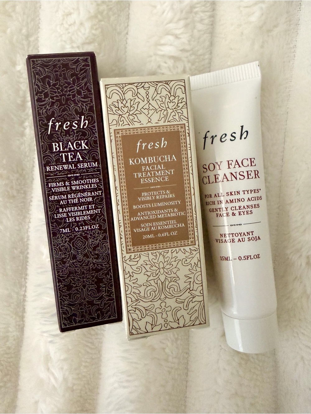 Fresh Skincare Deluxe Set w/ Pouch - All Skin Types